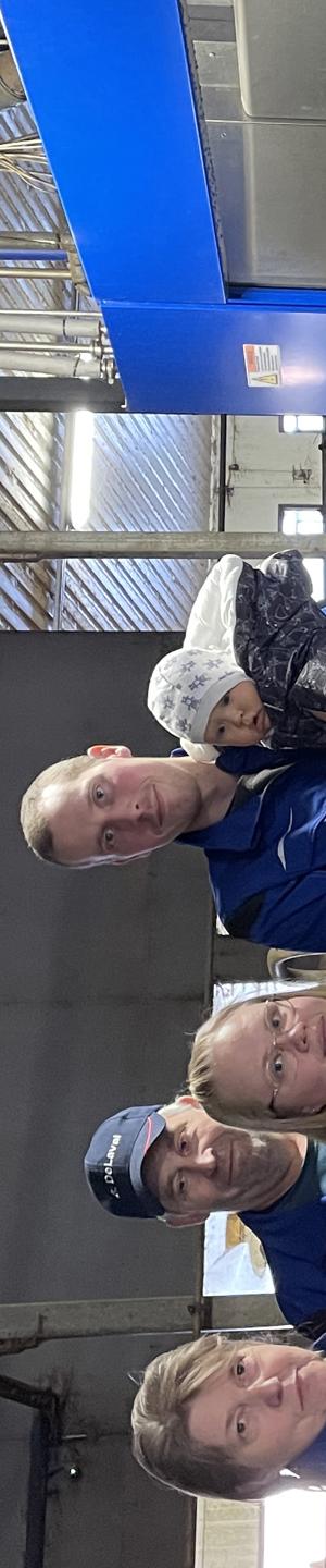 Tomi ja Sini Haaviston tilalla Yli-Ullavassa on rikottu Suomen ennätys: miljoona litraa meijerimaitoa yhdellä DeLavalin VMS V310 -lypsyrobotilla! Tomi ja Sini Haaviston tilalla Yli-Ullavassa on rikottu Suomen ennätys: miljoona litraa meijerimaitoa yhdellä DeLavalin VMS V310 -lypsyrobotilla!