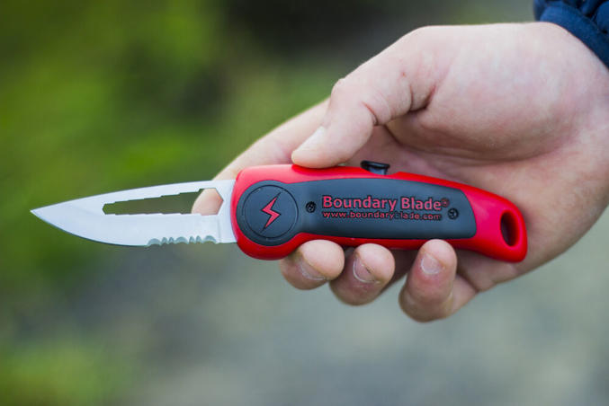 Aitatesteri monitoimityökalu