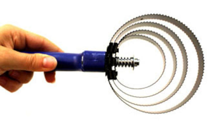 DeLaval reversible steel curry comb