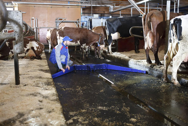 DeLaval hydraulisk rännskrapa ACH