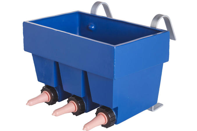 Poidło dla cieląt z 3 smoczkami CN3