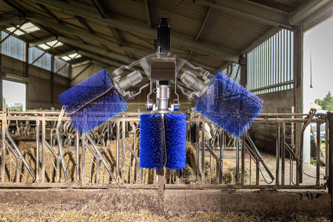 DeLaval frihängande ryktborste för köttdjur, SBB