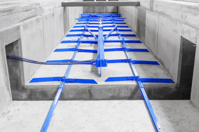 DeLaval hydraulic cleaner under slatted floor HCS