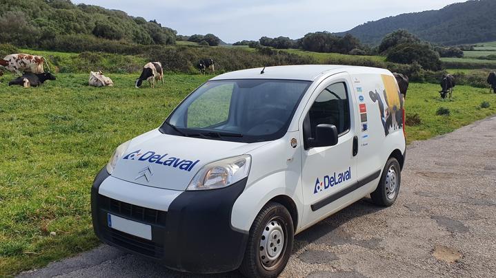furgonetas distribuidor granjas delaval 