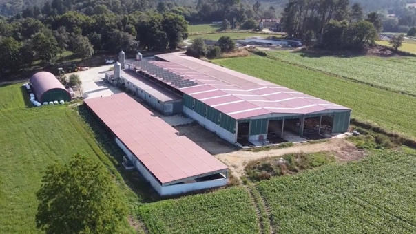 ganaderos-delaval-ganaderia-casa-das-pedras-dron ganaderos-delaval-ganaderia-casa-das-pedras-dron