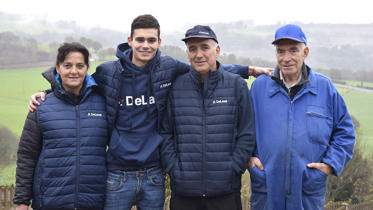 ganaderos DeLaval familia granja estanqueiro