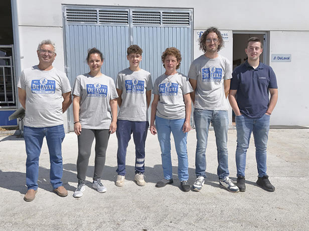 Santeiro Pereira granja cliente DeLaval Santeiro Pereira granja cliente DeLaval