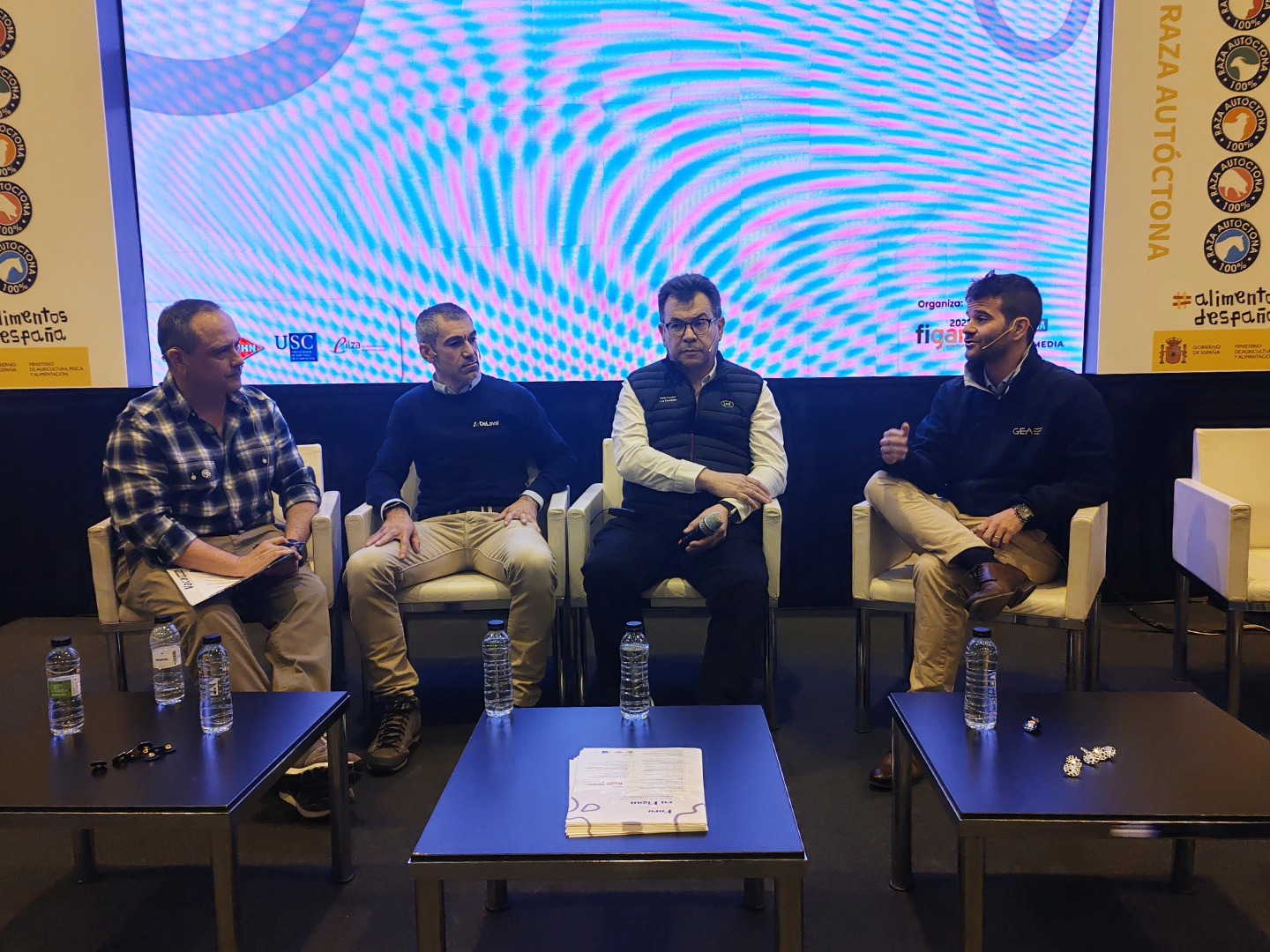 DeLaval-foro-lácteo-figan-charla