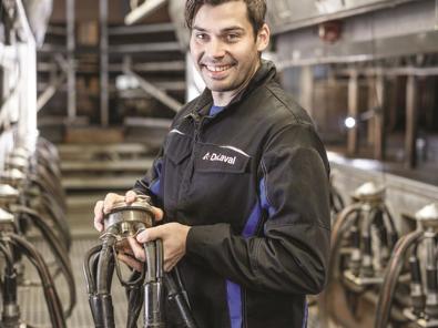 Cambio pezoneras con DeLaval-InService Cambio pezoneras con DeLaval-InService